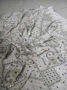 Tissu en georgette brodé - Product Image 2