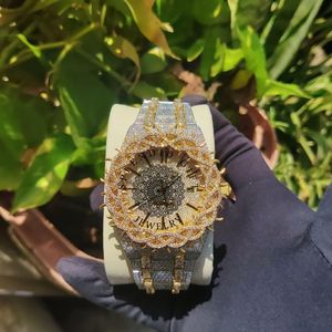 Splendide montre pour homme avec diamants, 28 mm, moissanite, argent, mouvement ETA, quartz analogique, cristal saphir, résistance à l'eau 10 m - Product Image 6