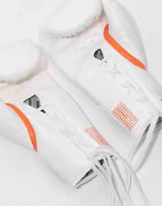 Guantes de Boxeo LaceUp, Nueva Llegada, Guantes de Boxeo de Cuero con Logotipo Personalizado, Guantes de Boxeo Profesionales para Entrenamiento de MMA - Product Image 2