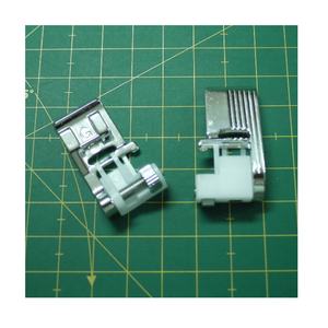 P60496 Pied à ruban/paillettes à encliquetage 7 mm RESSER FOOT, pièces détachées pour machine à coudre domestique, fabriqué à Taïwan - Product Image 1