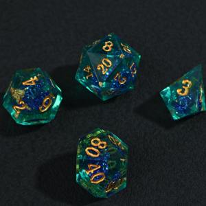 Jeu de dés en résine ultra-claire de haute qualité, dés polyédriques en résine pour jeux de table professionnels DND, équipement de jeu en gros - Product Image 4