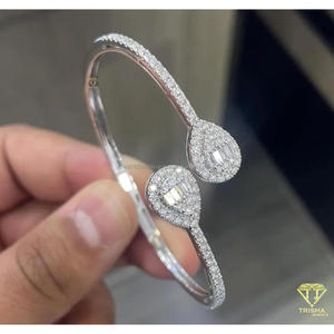 Brazalete de Diamantes Moissanite en Forma de Pera en Plata de Ley 925, Brazalete de Lujo para Mujer, Joyería Brillante para Novias y Fiestas - Product Image 2
