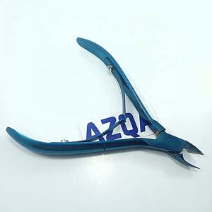 Pinza de cutículas de acero inoxidable para el cuidado de uñas y cutículas, herramienta afilada y duradera para uso profesional de manicura y pedicura - Product Image 5