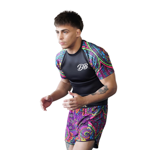 Camiseta de Compresión Negra Personalizada para Hombre, Estampado Paisley Multicolor, Mangas Cortas Raglán, Cuello Redondo, Ajustada, para Gimnasio, Entrenamiento, Protección contra Rozaduras, Ropa Deportiva - Product Image 6
