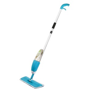 Mopa pulverizadora ligera con almohadillas reutilizables para trabajos de limpieza rápidos con pulverización fácil y movimiento suave - Product Image 1