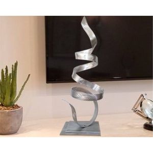Sculpture Métallique Abstraite Contemporaine, Finition Or Luxe, Cercles Géométriques Entrecroisés, Décoration de Table, Centre de Table pour Art Moderne - Product Image 4
