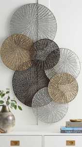 Décoration murale moderne en métal motif tournesol et papillon, silhouette florale en fer noir à suspendre pour salon et patio - Product Image 2