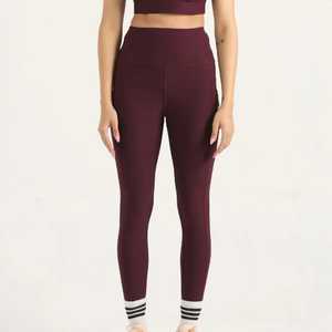 Conjunto de Yoga para Mujer, Color Sólido, Top Corto con Espalda Cruzada, Leggings de Cintura Alta, Largos, Sin Costuras, de Spandex y Poliéster, Conjunto de 2 Piezas - Product Image 4