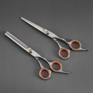 Ciseaux professionnels japonais 4Cr13 en acier inoxydable pour droitiers, à effiler, avec manches en céramique et acier inoxydable, à pointe arrondie pour cheveux - Product Image 3