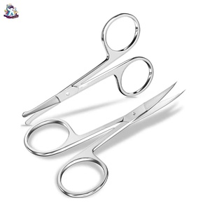 Ciseaux à cuticules Ryzer Studio de haute qualité, sûrs et en acier inoxydable, avec étui en cuir, pour la maison et la beauté. - Product Image 3