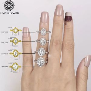 Bague de fiançailles et d'éternité classique Charm_Jewells pour femme, en argent plaqué or rose 18 carats, avec moissanite taille coussin et sertissage à griffes - Product Image 2