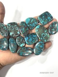 Shattuckita Verde Natural, Gema Suelta en Cabujón, Formas y Tamaños Variados, de 20 a 30 mm Aprox. - Product Image 3