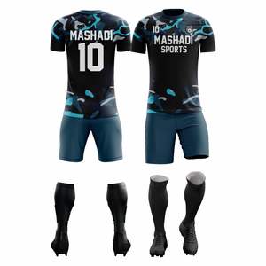 Nouvelle conception, uniforme de football unisexe personnalisé, maillots de football personnalisés, tenue de football, vêtements de sport respirants, imprimés, manches courtes - Product Image 1