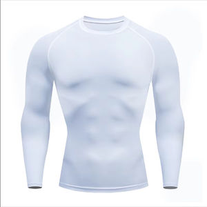 T-shirt de compression pour homme, logo personnalisé, coupe ajustée, performance athlétique, pour musculation, entraînement, course à pied - Product Image 4