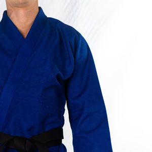 Uniformes de BJJ de Competición Más Vendidos para Hombre, Legales para la IBJJF, en Blanco, Azul y Negro, Ajuste Personalizado, 100% Algodón, Secado Rápido y Transpirables - Product Image 3