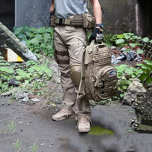 กางเกงคาร์โก้สำหรับผู้ชาย ทนทาน ใช้งานได้หลากหลาย และสวมใส่สบาย เหมาะสำหรับกิจกรรมกลางแจ้ง มีกระเป๋าหลายช่องสำหรับการเดินป่าและการผจญภัย - Product Image 3