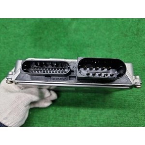 ECU และโมดูลคอมพิวเตอร์มือสองสำหรับรถยนต์ซีรีส์ 7 รุ่น 412265002 - Product Image 3