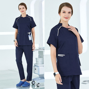 Uniformes d'infirmières élégants et confortables, uniformes médicaux personnalisés de haute qualité - Product Image 2