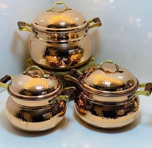 Export Grade Copper Saucepan with Lid Durable Cooking Pot for Kitchen Restaurant Hotel Use Heavy Metal Long Lasting Performance - Product Image 1