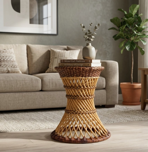 Tabouret sablier en rotin naturel tressé à la main, table d'appoint, table d'appoint bohème en osier, siège léger fait main pour salon, patio - Product Image 5