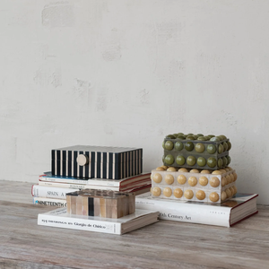 Caja de Almacenamiento Decorativa de Resina de Lujo con Rayas Verdes y Blancas, con Tapa, Diseño de Resina, la Mejor Caja de Regalo para Guardar Anillos - Product Image 1