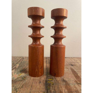 โคมไฟแขวนไม้แบบคลาสสิก MULTI CRAFT พร้อมหูจับ ป้องกันลม สำหรับเทียนทรงกระบอก ทำด้วยมือ ทนทาน เป็นมิตรกับสิ่งแวดล้อม - Product Image 3