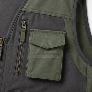 Gilet de chasse pour homme avec fermeture éclair sur le devant, plusieurs poches cargo, tissu respirant, coupe confortable et style utilitaire pour l'extérieur - Product Image 3