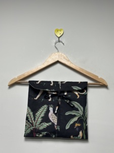 Conjunto de Pijama Elegante con Estampado de Leopardo para Mujer, Negro, Estilo Selva Tropical, Algodón Ecológico, Ropa de Dormir para Primavera/Verano - Product Image 5