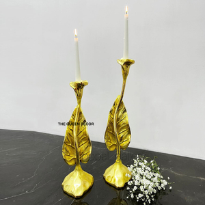 Candelabro Decorativo de Metal con Diseño de Palmera Dorada, Forma Única, Decoración para Bodas y Hogar - Product Image 2