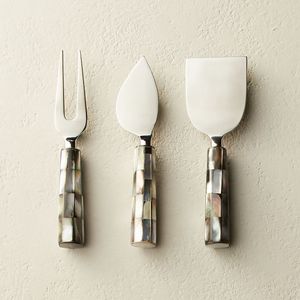 Ensemble de couteaux à fromage en acier inoxydable avec manche en laiton à motif floral, lavage à la main uniquement, outils à fromage durables - Product Image 5