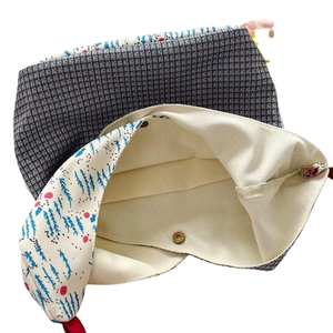 <b>Women</b>’s Reversible <b>Shoulder</b> Tote <b>Bag</b> with Polka Dot Design, Script Lettering and Long Handles - Product Image 4