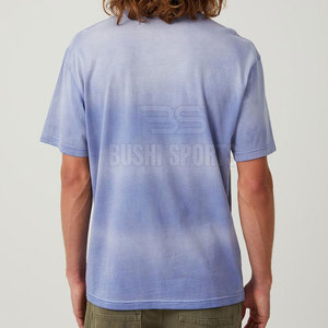 T-shirt vintage effet soleil délavé, sur mesure, coupe décontractée et tissu en coton lavé - Product Image 3