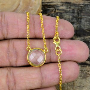 Collier avec pendentif en quartz clair naturel de forme ronde, chaîne en argent sterling 925 plaqué or 18 carats - Product Image 1