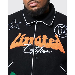 Chaqueta Universitaria de Lana con Parches de Graffiti Personalizados, Unisex, con Parches Bordados de Pedrería en la Parte Delantera, Estilo Urbano Vintage de Invierno - Product Image 4