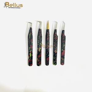 Pinzas para Pestañas con Punta de Fibra Negra Premium 45 °   90 °   Herramienta de Belleza con Punta de Precisión Suave OEM - Product Image 2