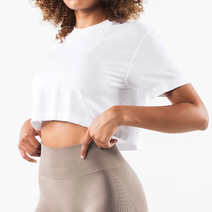 T-shirt court ample en coton pour femme, coupe oversize, personnalisable avec logo, vente en gros, OEM, marque privée, idéal pour le sport et le streetwear - Product Image 1