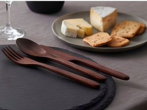 Ensemble de couverts en bois, cuillère, fourchette, couteau, design minimaliste, poli à la main, réutilisable, pour le camping, les événements et les repas en plein air - Product Image 6
