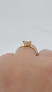 Bague de fiançailles en diamant de laboratoire taille coussin de 2 carats, or jaune massif 14K/10K, certifiée IGI, cadeau de luxe pour femme - Product Image 3