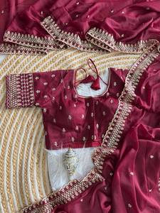 Choli en soie pure rouge avec broderie dorée, tenue de mariage traditionnelle pour femmes, style ethnique Inde Pakistan, toutes saisons - Product Image 1