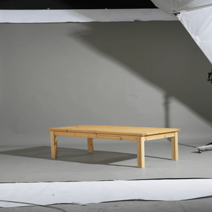 Tavolino da Caffè da Esterno in Legno di Cedro Massiccio da 44 Pollici per Patio, Tavolo Laterale Stile Fattoria con Piano a Doghe per Giardino - Product Image 6