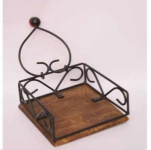 Elegante Porta Servilletas de Madera de Nogal con Acabado Natural, Diseño Clásico, Superventas - Product Image 1