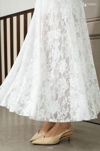 Robe longue en dentelle à corsage ajusté et ourlet évasé ET3226 – Vente en gros de robes florales pour femmes - Product Image 5