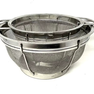 Stainless Steel Drain <b>Colander</b> With Comfortable Handles For Straining Pasta Rice Fruits And Daily Kitchen Use - Product Image 1