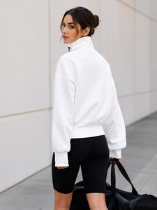 Sweat-shirt à col montant zippé pour femme, blanc, manches longues, détail fermeture éclair incurvée, style décontracté streetwear, vente en gros, fournisseur B2B - Product Image 4