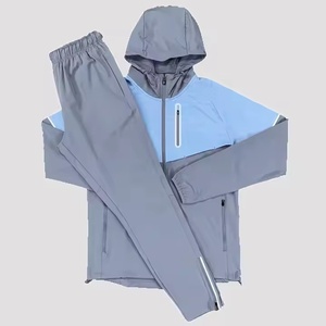 Veste coupe-vent à capuche pour homme, bleu clair et gris, avec blocs de couleur, fermeture éclair, style sportif, coupe régulière, pour l'automne, en polyester - Product Image 3