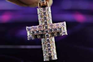 <b>Emerald</b> VVS Moissanite Jesus Cross Christian Religious Faith Luxury Gold Plated 925 Silver <b>Pendant</b> for Women Men - Product Image 3