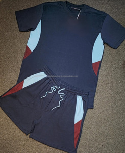 ชุดเซ็ตเสื้อผ้าขาสั้นคุณภาพสูงสำหรับทุกเพศ พร้อมบริการสกรีนโลโก้ตามแบบที่ต้องการ และงานปักโลโก้ด้วยเทคนิค Sublimation สำหรับฤดูร้อน - Product Image 6