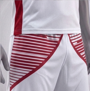 Ensemble de maillot de football pour homme, blanc et rouge, col en V, manches courtes, imprimé rayé, polyester, taille élastique, coupe athlétique, toutes saisons - Product Image 6