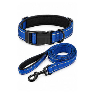 Collier de promenade réglable en cuir pour animaux de compagnie avec laisse assortie, sangle de cou, boucle en métal, anneau en D et poignée confortable - Product Image 1