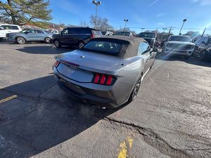 LISTO PARA ENVIAR: Ford Mustang GT Premium Convertible RWD 2025, Equipamiento Completo, Usado, en Venta - Product Image 3